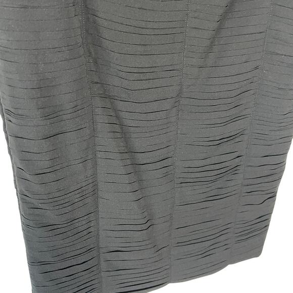 Burberry London Black Silk‎ Pencil  Knee Length Skirt Size 6 - Picture 5 of 8